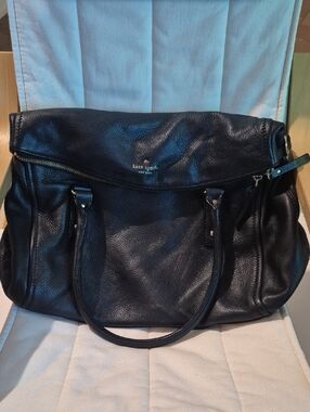 Kate Spade Cobble Hill Leslie Beige Leather Satchels